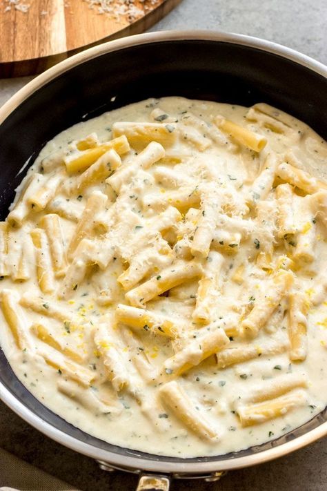 Garlic Cream Sauce Recipe, Lemon Garlic Cream Sauce, Lemon Pasta Recipes, Lemon Cream Sauce, Pasta And Sauce, Cream Sauce Pasta, Sauce For Pasta, Lemon Cream Sauces, Sauce Spaghetti