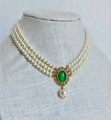 Gold Layered Necklace Set, Pearls Sets Jewellery, 3 Layer Pearl Necklace, Navaratna Bangles, Stylish Gold Earrings, Layer Pearl Necklace, Pearl Bridal Jewelry Sets, Necklace Women Gold, Women Gold Chain