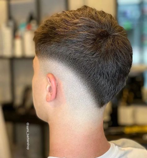 Low Fade Haircut Men's, Bowling Lane, Mid Skin Fade, Fade Haircuts For Men, Low Skin Fade, V Hair, Low Fade Haircut, Mid Fade, Fade Designs