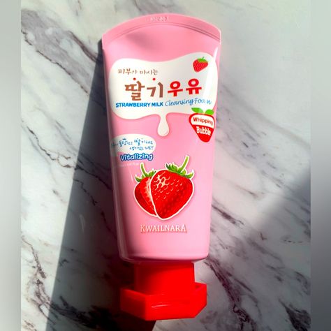 Strawberry Milk Cleanser. Unopened. Smoke Free Home. Kwailnara Strawberry, Small Makeup Pouch, Korean Beauty Products, Milk Cleanser, Hygiene Products, Strawberry Milk, Body Cleanser, Korean Aesthetic, Baddie Makeup