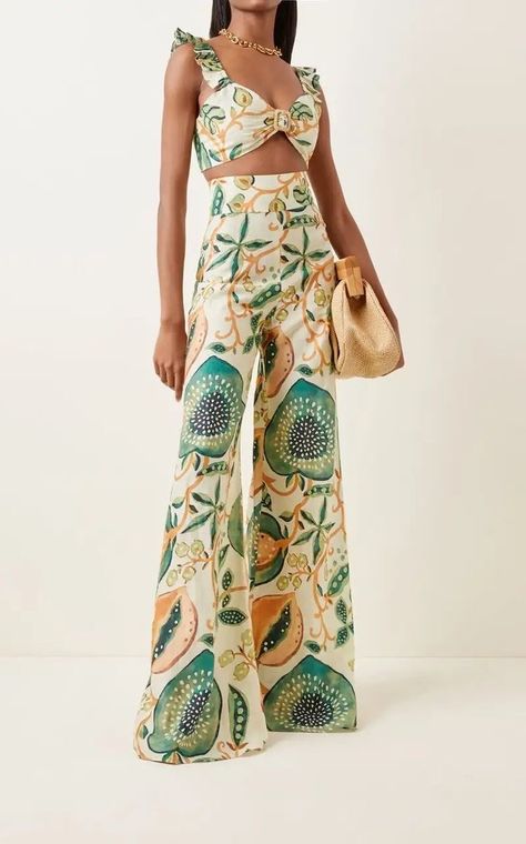 Beach Party Outfits, Printed Crop Top, Looks Chic, Printed Linen, Indian Outfits, Indian Dresses, Moda Operandi, Look Fashion, Classy Outfits