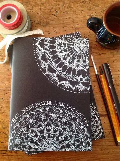 Zentangle Patterns, Notebook Cover Design, Sketchbook Cover, Hobby Ideas, Kunst Inspiration, Mandala Design Art, Mandala Drawing, Zentangle Art, Craft Diy