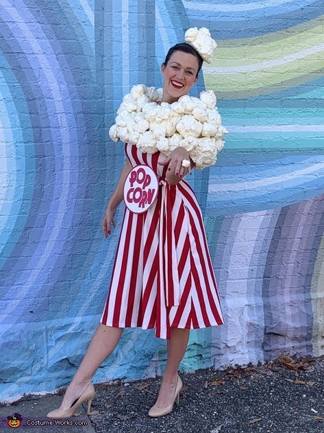 Disco Food Ideas, Devo Costume, Carnival Snacks, Recycle Fashion, Clever Halloween, Carnival Food, Clever Halloween Costumes, Homemade Halloween Costumes, Halloween Costumes Makeup