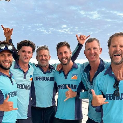 SINGLETS on Instagram: "Cracker busy day on the tools today. Bondi at its peak summer best today. @bondilifeguards" Bondi Rescue Lifeguards, Bondi Rescue, Bondi Beach Australia, Beach Things, Beach Australia, Bondi Beach, Busy Day, The Tools, Summer Fun