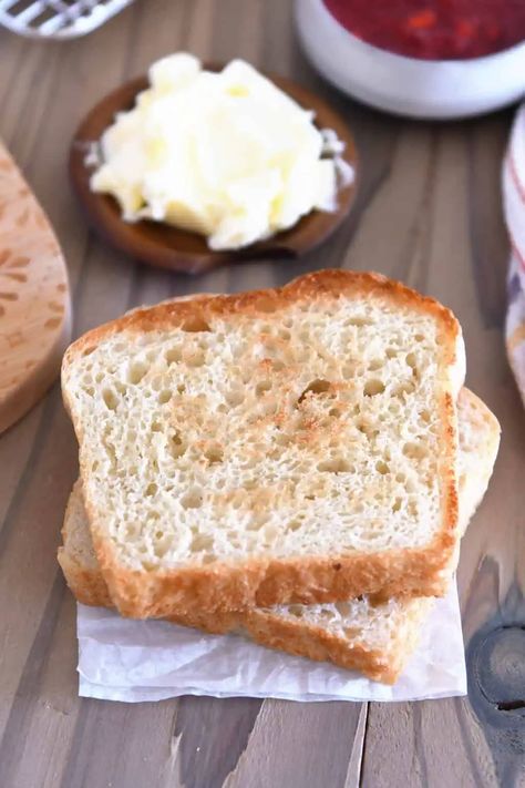 Muffin Loaf, English Muffin Bread Recipe, Sourdough English Muffins, English Muffin Bread, Muffin Flavors, English Muffin Recipes, Homemade English Muffins, Easy English, Gluten Free Recipes Bread