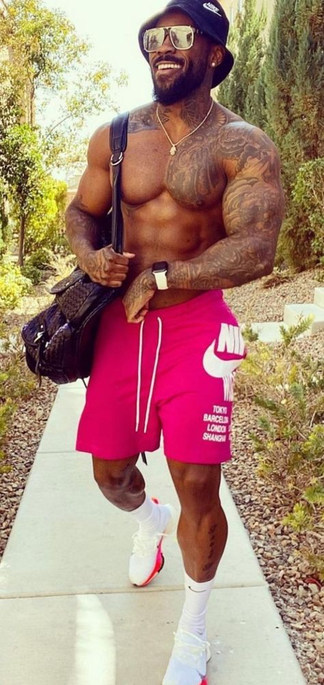 Buff Black Men, Black Muscular Men, Physique Goals, Buff Guys, Men Bodies, Black Guy, Men Faces, Muscular Men, Male Face