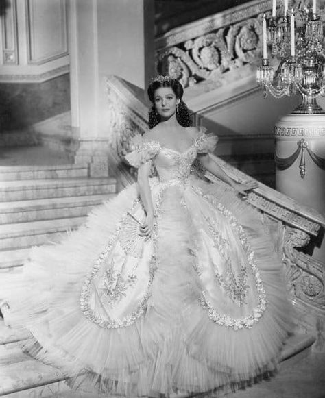 WCW: Empress Eugénie – Charles Boyer, Egyptian Revolution, European Girl, Loretta Young, Vintage Gowns, Old Fashion, Gowns Of Elegance, Historical Dresses, 인물 사진