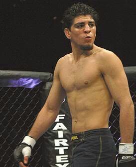 A young Nick Diaz Nate Diaz Ufc, Diaz Ufc, Diaz Brothers, Nick Diaz, Jiu Jitsu Techniques, Nfl Football Pictures, Ufc Boxing, Nate Diaz, Ufc Fighter