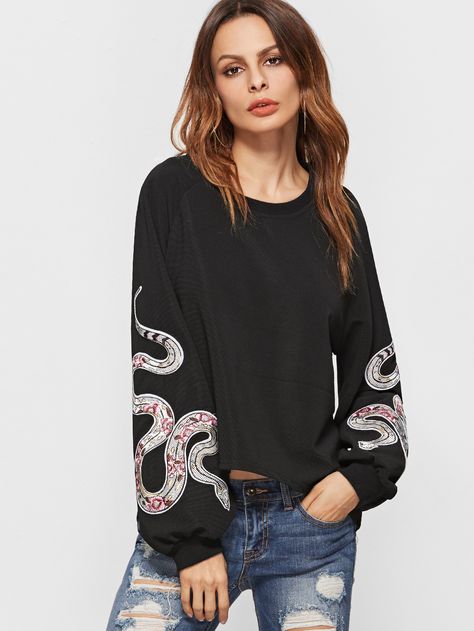 sweatshirt161206472_2 Snake Embroidery, Embroidery On Clothes, Black Snake, Painted Clothes, Fashion Attire, Round Neck Sweatshirts, Art Clothes, Vintage Sweatshirt, Diy Fashion