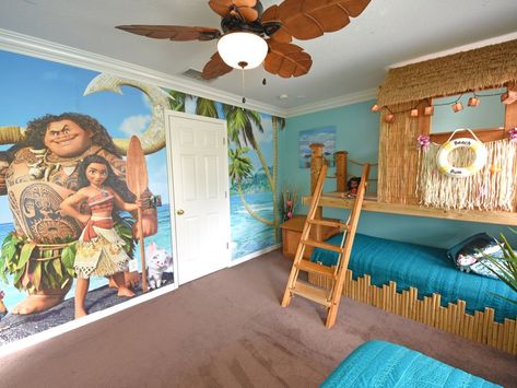 Hawaiian Bedroom, Disney Themed Bedrooms, Luxury Playhouses, Tree House Bed, Disney Themed Rooms, Casa Disney, Disney Room Decor, Disney Bedrooms, Disney Rooms