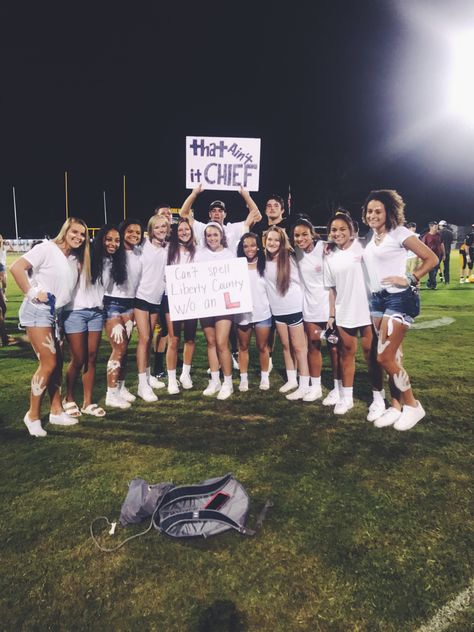 White Out Football Game Signs, White Out Game Outfit, White Out Pep Rally, White Out Posters Football, White Out Outfits Spirit Week, White Out Football Game, Fnl Fits, Fnl Themes, Football Game Signs