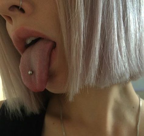 Piercing Tongue, Piercing Bouche, Piercing Conch, Septum Piercings, Tattoo Prices, Cool Piercings, Cute Piercings, Tragus Piercing, Tongue Piercing