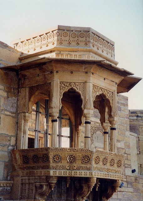 Balcony, Jaisalmer Hindu Fort, Rajasthan, India- Hindu architecture, India. ॐ Building With Stone, Jaisalmer Fort, India Architecture, Ancient Indian Architecture, Goa India, By Any Means Necessary, Architecture Inspiration, Jaisalmer, Indian Architecture