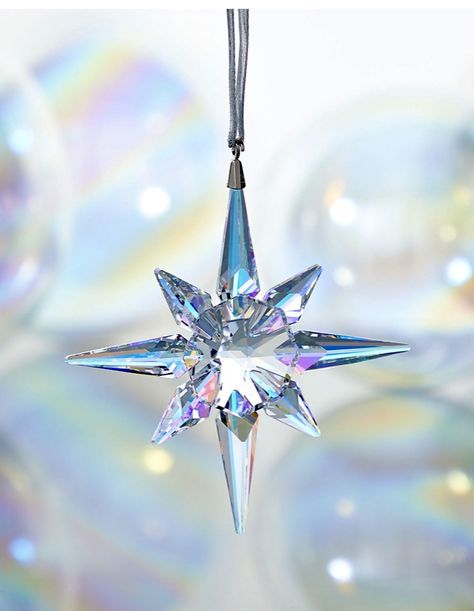 Crystal star @ neiman marcus Swarovski Christmas, Argyle Pink Diamonds, Crystal Christmas, Bright Winter, Pola Kristik, Star Christmas, Magical Jewelry, Crystal Stars, Fantasy Jewelry