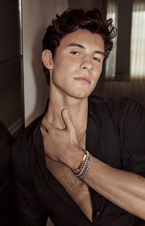 Shawn Mendes Eyes, Shane Mendes, Shawn Mendes Hair, Hot Shawn Mendes, Shawn Mendes Shirtless, Rafael Miller, Shawn Mendes Wallpaper, Wild Love, November 3