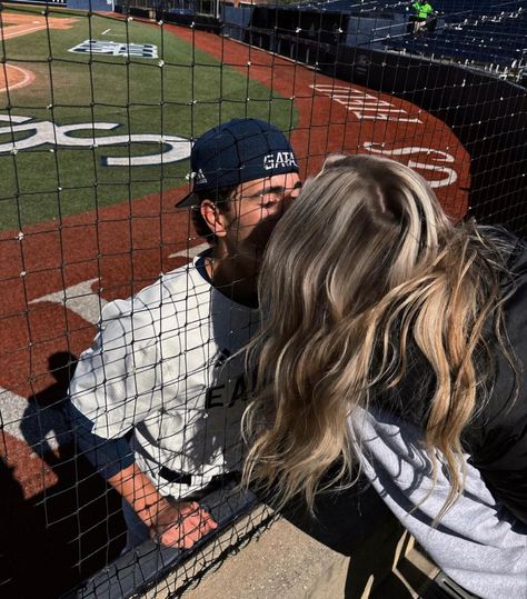 Couple Goal Baseball Softball, Baseball Date Night, Baseball Gf Aesthetic, Couple Bowling Pictures, Baseball Gf Pictures, Athletic Boyfriend Aesthetic, Baseball Bf Aesthetic, Baseball Romance Aesthetic, Baseball Girlfriend Aesthetic