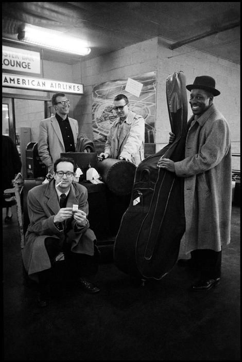 Dave Brubeck Quartet Dennis Stock, Gjon Mili, Jamie Cullum, Dave Brubeck, Art Blakey, Classic Jazz, Do Re Mi, Blues Musicians, Jazz Artists