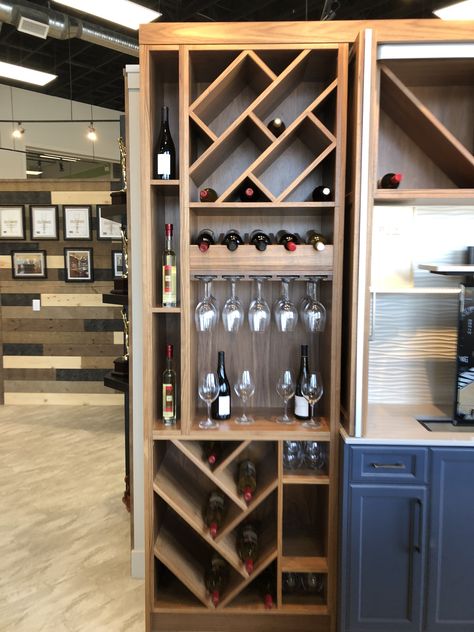 Home Bar Ideas, Kitchen Bar Design, Built In Wine Rack, Wine Closet, Home Bar Cabinet, Home Bar Rooms, Home Wine Cellars, Home Bar Designs, Wet Bars