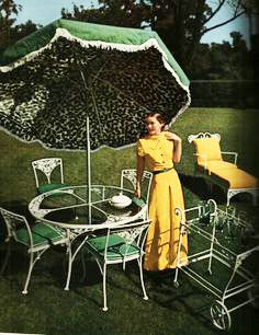 Woodard furniture ad for House Beautiful magazine, 1948. Vintage Outdoor Furniture, Ideas For House, Vintage Patio, House Beautiful Magazine, Wrought Iron Patio Furniture, Baby Furniture Sets, Lawn Furniture, Outside Furniture, Comfy Seating