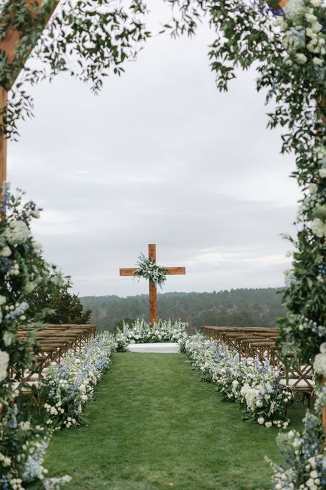 Renny & Reed - Floral & Event Design Christ Centered Wedding, Construction Fails, Wedding Alters, Dream Wedding Decorations, Wedding Altars, Dream Wedding Venues, Ayat Alkitab, Paparazzi Photos, Floral Event Design