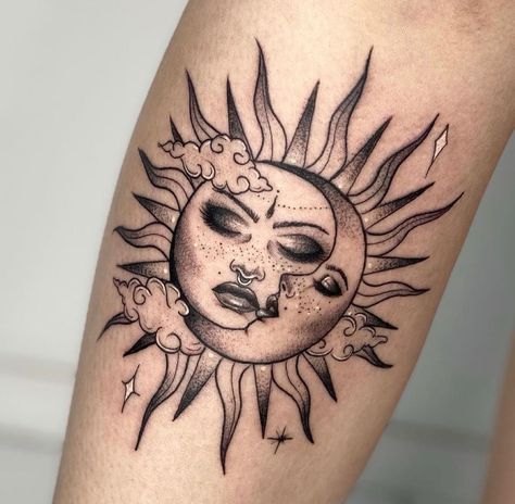 Eclipse Tattoo, Mandala Hand Tattoos, Traditional Tattoo Flowers, Sun And Moon Tattoo, Hippie Tattoo, Mom Tattoo Designs, Blackwork Tattoos, Witch Tattoo, Tattoos For Women Half Sleeve