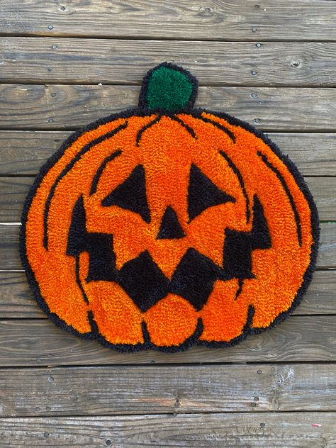 Halloween Tufted Rug, Halloween Tufting, Halloween Rugs Diy, Groovy Rug, Rug Tufting Ideas, Pumpkin Rug, Halloween Rugs, Halloween Rug, Tufting Rug