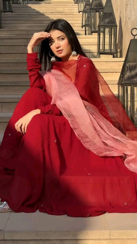 Pose In Pakistani Suit, Long Frock Poses Photo Ideas, Mehroon Suit Designs, Jose Mari Chan, Woman Long Hair, Mari Chan, Dp For Instagram, Keep Smile, Blue Anarkali