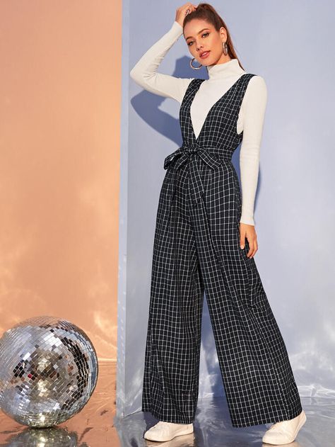 Tie Front Wide Leg Grid Jumpsuit | SHEIN USA Women Tie, Mode Abaya, Trendy Fall Outfits, Stylish Work Outfits, Style Clothes, Stylish Dress Designs, Elegant Outfit, Tulum, Stylish Dresses