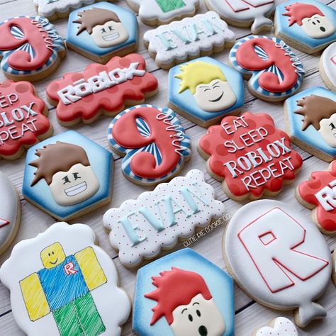 Roblox Cookies, Cookie Glaze, Robot Birthday Party, Our Gang, Roblox Cake, 5th Birthday Cake, Royal Iced Cookies, Shark Birthday Party, Cookies Pastry