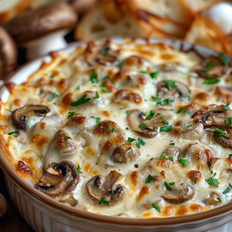 Essen, Mushrooms And Cream Cheese, Stuffed Mushroom Dip Appetizer Recipes, Stuffed Mushroom Recipes Healthy, Mushroom Dip Cream Cheese, Football Food Dips, Fall Snacks Savory, Mushroom Dip Recipes, Small Party Appetizers