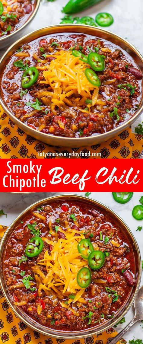 Chipotle Chili Recipe, Chili Video, Chili Recipe Video, Chipotle Beef, Cauliflower Chowder, Ground Beef Chili, Southwestern Recipes, Beef Chili Recipe, Bacon Cauliflower