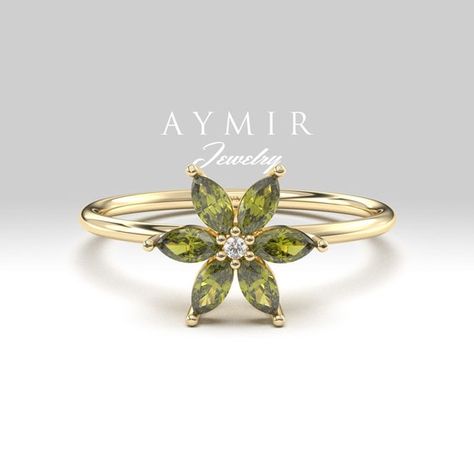 Peridot Vintage Ring, Flower Birthstone Ring, Engagement Rings Peridot, Peridot Ring Engagement, Peridot Wedding Ring, Peridot Ring Gold, Peridot Rings, Peridot Engagement Rings, August Birthstone Ring