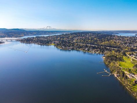 15 Best Things to Do in Mercer Island, WA Nature, Mercer Island Washington, Washington Things To Do, Berea Ky, Views Of Nature, Shakespeare In The Park, Children Park, Mercer Island, Public Park