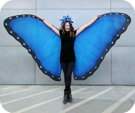 Diy Butterfly Wings, Butterfly Wings Diy, Diy Butterfly Costume, Affordable Halloween Costumes, Karneval Diy, Butterfly Wings Costume, How To Make Butterfly, Diy Wings, Diy Costumes Women