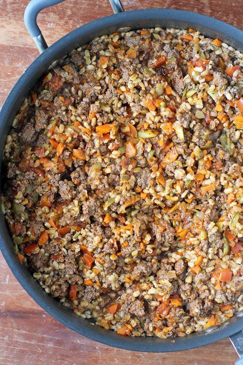 Barley Beef Skillet, Pearled Barley Recipes, Barely Recipes, Recipes With Barley, Bean Dinner Recipes Main Dishes, Barley Recipe Healthy, Barley Recipes, Beef Skillet, Emily Bites