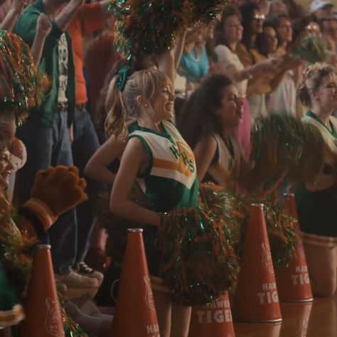 Cheerleading Aesthetic, Cheerleader Aesthetic, Chrissy Cunningham, Cheer Aesthetic, Baby Voice, Amanda Young, Hollaback Girl, New Scooby Doo, Stranger Things Characters