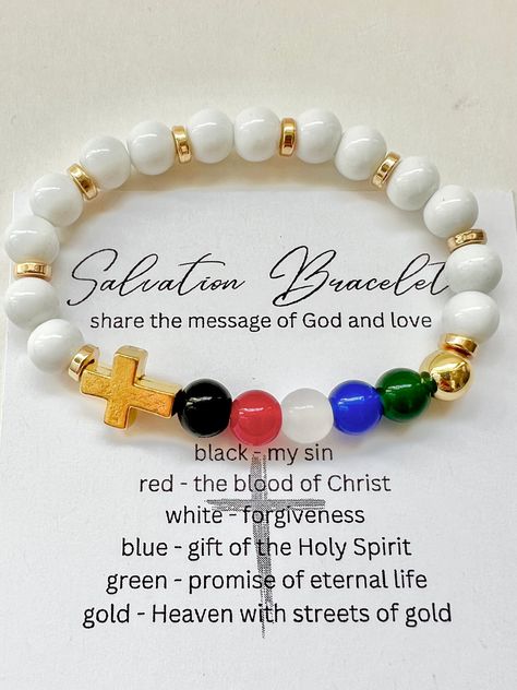 salvation bracelet and message card 7" stretch fiber cord Nurse Bracelet Beads, Bible Verse Bracelets Diy, Blessing Bracelet Diy, Christian Bracelets Diy, Messy Bracelet, Christian Bracelet Ideas, Christian Beaded Bracelets, Bracelet Sayings, Make Bracelets With Beads