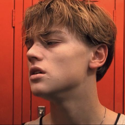 90s Men Hairstyles, Leonardo Dicaprio Basketball, Leonardo Dicaprio Basketball Diaries, Leonardo Dicaprio Hair, The Basketball Diaries, Jim Carroll, 90s Hairstyles Men, Taper Fade Short Hair, 90s Haircuts