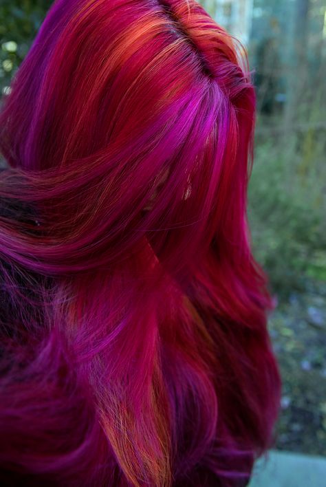 Pink And Orange Hair, Vivid Hair Color, Rainbow Hair Color, Multi Colored Hair, Hair Color Crazy, Bright Red Hair, Bright Hair Colors, Beautiful Hair Color, Pretty Hair Color