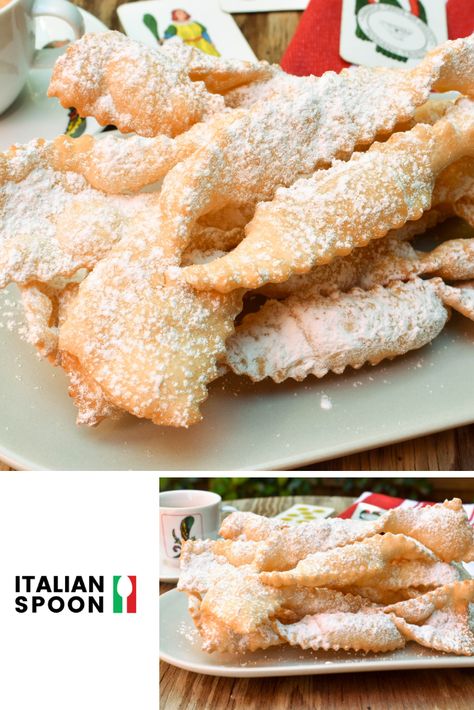 Crostoli Recipe, Easy Italian Desserts, Dessert Italian, Italian Desserts Easy, Italian Dessert Recipes, Greek Spinach, Italian Baking, Italian Biscuits, Italian Almond Cookies