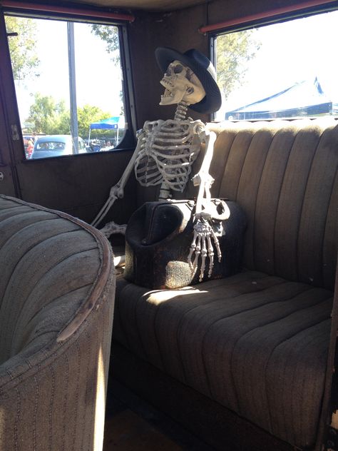 If the backseat of an old car could talk! Skeletons in vintage cars Instagram, Halloween, Instagram Photos, Photo And Video, Instagram Photo