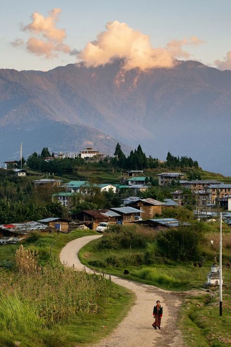 The restoration of the Trans-Bhutan Trail after 60 years has revived an ancient journey that plays out across densely forested mountains, welcoming villages and the myriad myths that bring these vibrant landscapes to life. Mystical Kingdom, Tourist Agency, Bhutan Travel, Thunder Dragon, Beautiful Village, Food Pyramid, Forest Mountain, Sustainable Tourism, Conde Nast