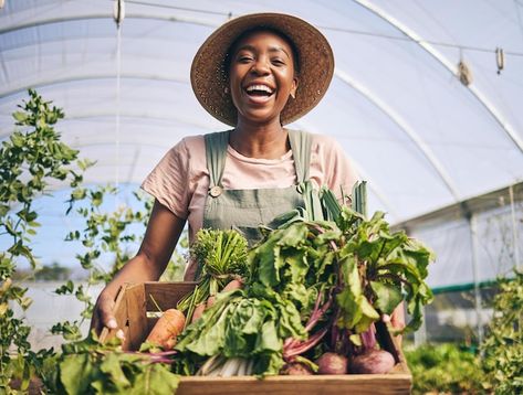 Women In Agriculture, Farmers Day, Farmer Outfit, Red Leaf Lettuce, Leaf Lettuce, Female Farmer, Farm Food, Graphic Design Photoshop, Design Photoshop