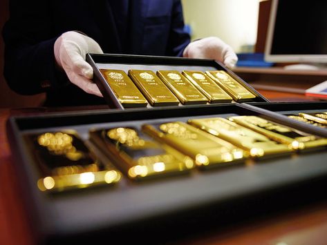 Gold Bullion Bars, Gold Bars, Gold Money, Money Pictures, Money On My Mind, Gold For Sale, Pocket Money, Gold Bullion, Gold Mining