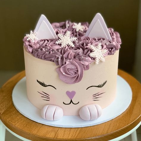 Cat Themed Birthday Party Cake, Kitty Cakes For Kids, Kitty Cakes Birthdays, Birthday Cake Cat Theme, Kitten Cakes Birthday, Cat Birthday Cakes Girl, Cat Cakes For Kids, Cat Birthday Party Cake, Cat Birthday Cake For Kids