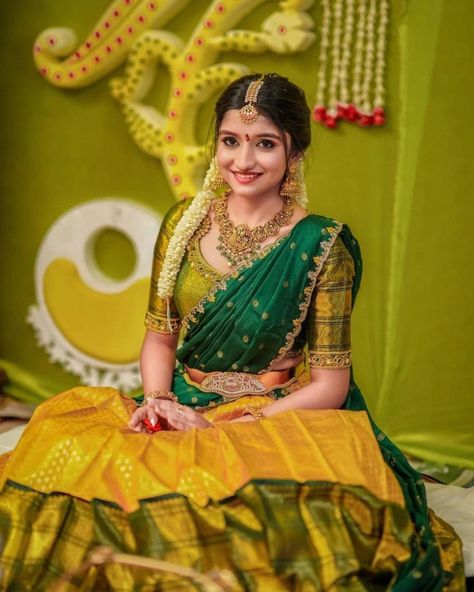 Half Saree Function, Haldi Outfits, Latest Bridal Blouse Designs, Haldi Outfit, Bridal Sarees South Indian, Half Saree Lehenga, Lehenga Designs Simple, Wedding Saree Blouse Designs, Traditional Blouse Designs