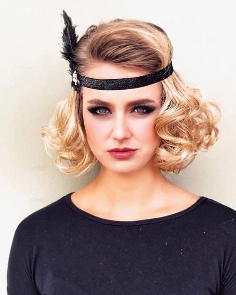 15 of The Best 1920s Hairstyles for Women (2020 Trends) 1920s Short Hair With Headband, 1920s Hair Diy, Easy Roaring 20s Hairstyles, 1920s Easy Hairstyles, Easy 1920s Hairstyles For Medium Hair, 1920 Flapper Hairstyles, Easy Flapper Hairstyles, Flapper Hairstyles For Long Hair 1920s, 1920s Hair Medium Length