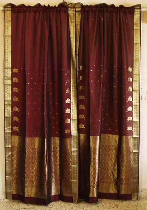 India style curtains Saree Curtains Ideas, Saree Curtains, Indian Drapes, Sari Curtains, Saree Reuse, Rideaux Boho, Cortinas Boho, Curtains Style, Indian Curtains