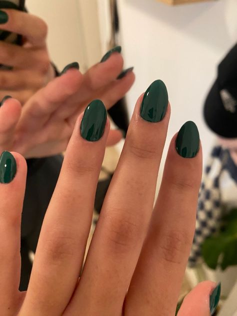 Kutek Disney, Dark Green Nails, October Nails, Nails Press, Nagel Tips, Green Nail Polish, Short Almond, Finger Nails, Green Nail