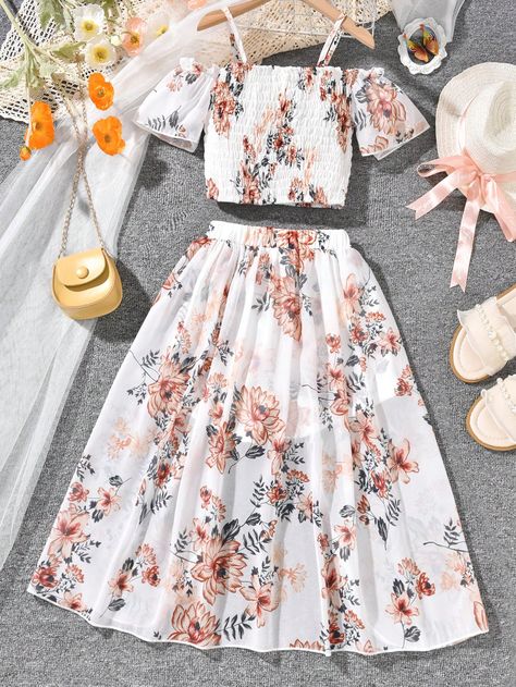 SHEIN Tween Girl Floral Print Cold Shoulder Tee & High Low Hem Shorts | SHEIN USA Frock Fashion Style, Flower Clothes, Summer Dress Outfits Casual, Summer Dresses With Sleeves, Cute Outfits With Shorts, Summer Dress Trends, Summer Dress Patterns, Dress Book, Scenery Photography